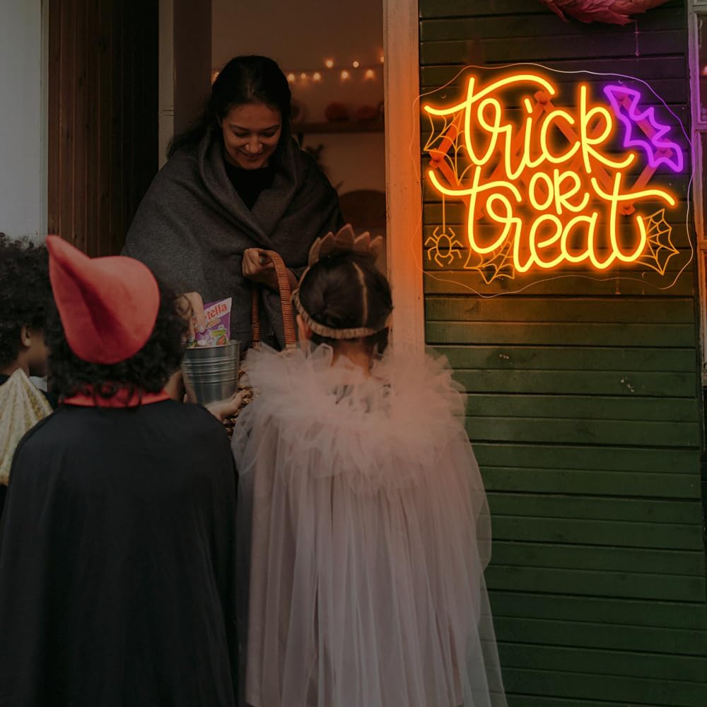 Trick or Treat LED Neon Sign U - Home Decor Lighting Tricks reseña y precio