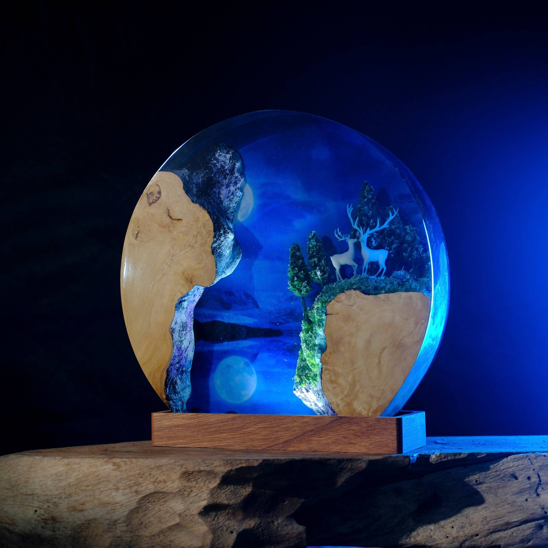 Customized Items Resin Table L - Room Decor Lighting Lamp reseña y precio