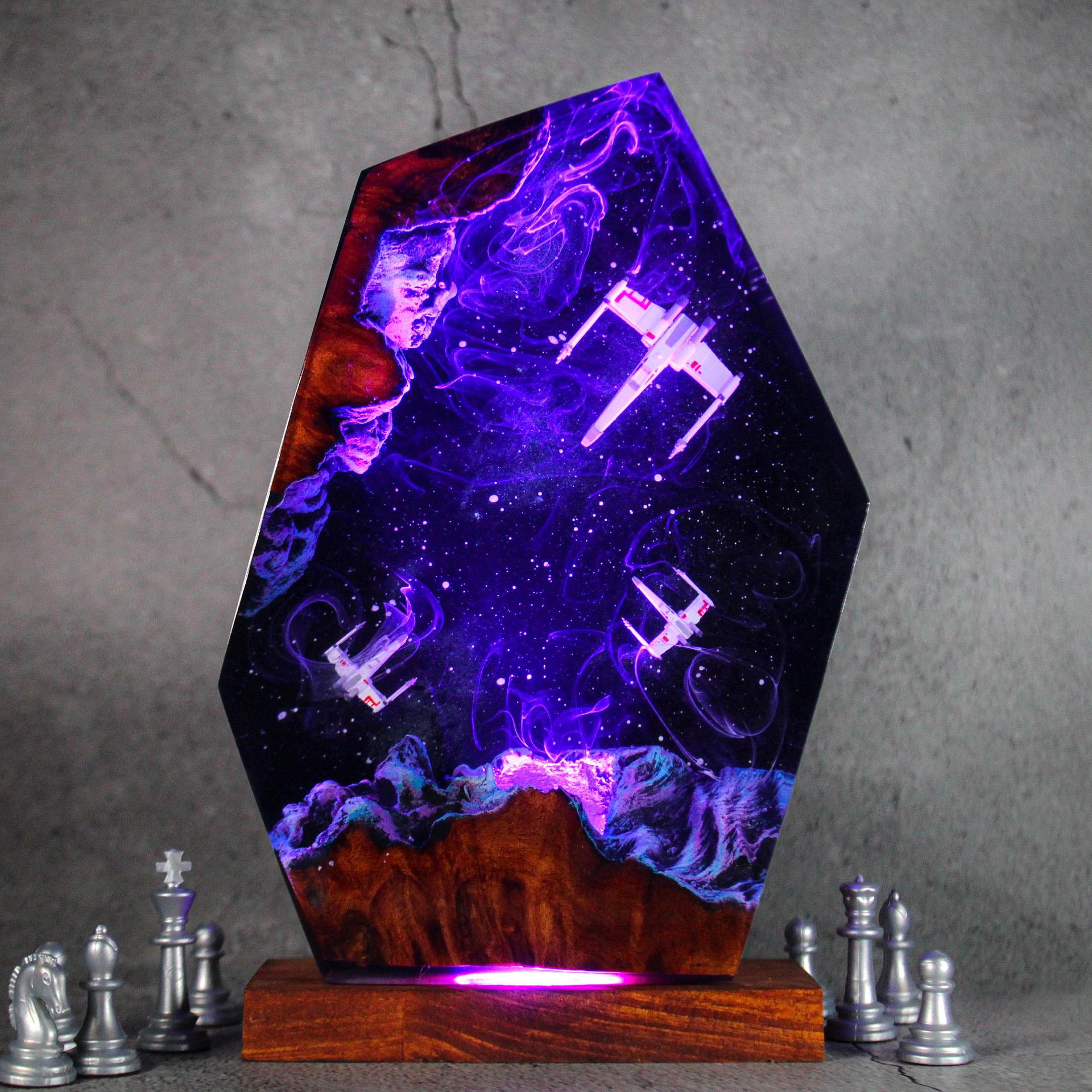 Customized Items Resin Table L - Room Decor Lighting Lamp reseña y precio